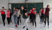 Yes舞蹈工作室 广场舞《恋爱ING》演示和分解动作教学 编舞小楠老师