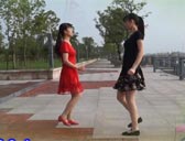 江南雨广场舞《九九女儿红》双人舞