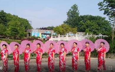 上海香何花广场舞《浪漫夕阳》原创旗袍伞舞 背面演示及分解教学