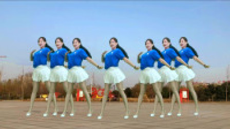 青青世界广场舞2019经典老歌新跳广场舞《我的玫瑰卓玛拉》舞姿大气让你每天好心情